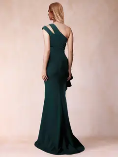 Sheath/Column One-Shoulder Sleeveless Ruched Mother of the Bride Dresses with Ruffles — view 2