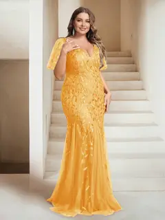 Sheath/Column V-Neck Floor-Length Appliques Long Evening Dress — view 60