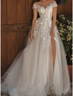 Tulle A-Line Floor-Length Wedding Dress — LV17278773 — view 1