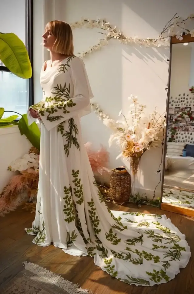 & Green Botanical Print Cape Boho Train Wedding Dress — SW642