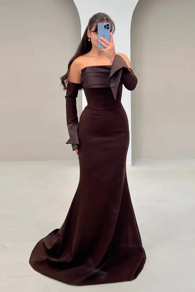 Women's Satin Evening Gown for Formal Evening Events — LV44884010