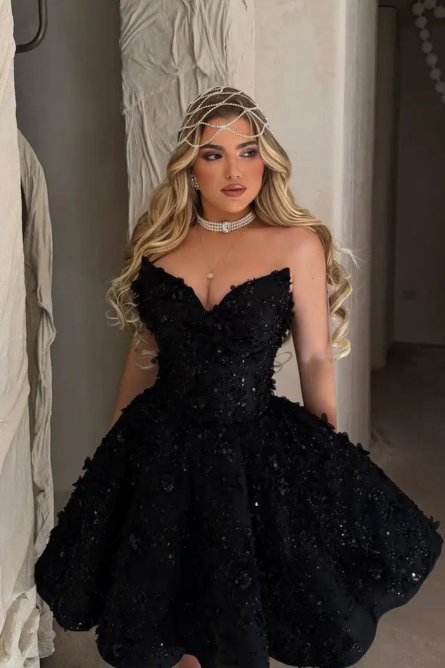 Women's Sweetheart Sleeveless Tulle Prom Dress with Sparkle Detail Short Length for Prom & Homecoming