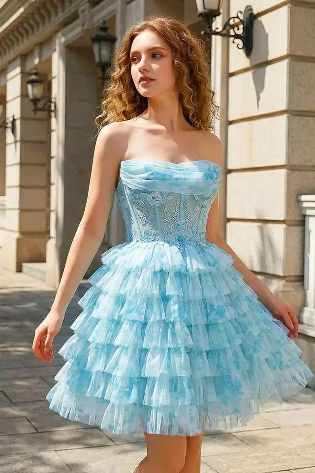 Women's Strapless Sleeveless Lace Prom Dress with Appliqué and Lace-Up Back Short Length for Prom & Homecoming