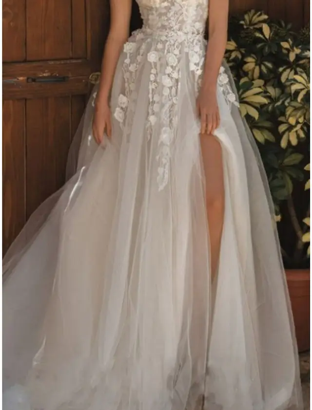 Tulle A-Line Floor-Length Wedding Dress — LV17278773